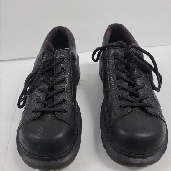 Dr. Martins Keani
Ladies size 9 - Picture 2 of 12